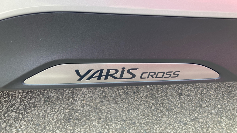 Toyota Yaris Cross 1.5 Hybrid Design 5dr CVT Hybrid Estate